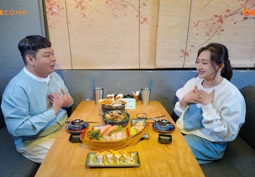 [Clip]Quán ăn hạnh phúc tập 48: Phương Lan, Bảo Bảo thích thú khi trải nghiệm từ cà phê ủ lạnh tại M’oi Coffee and Tea Bar